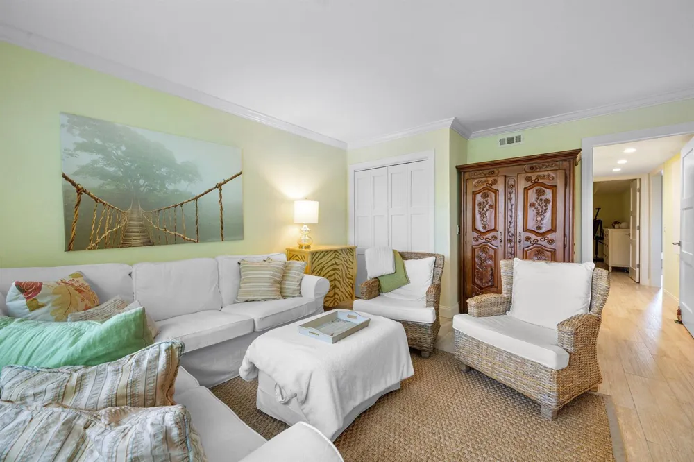 3689 Quail Ridge Drive Boynton Beach, FL 33436