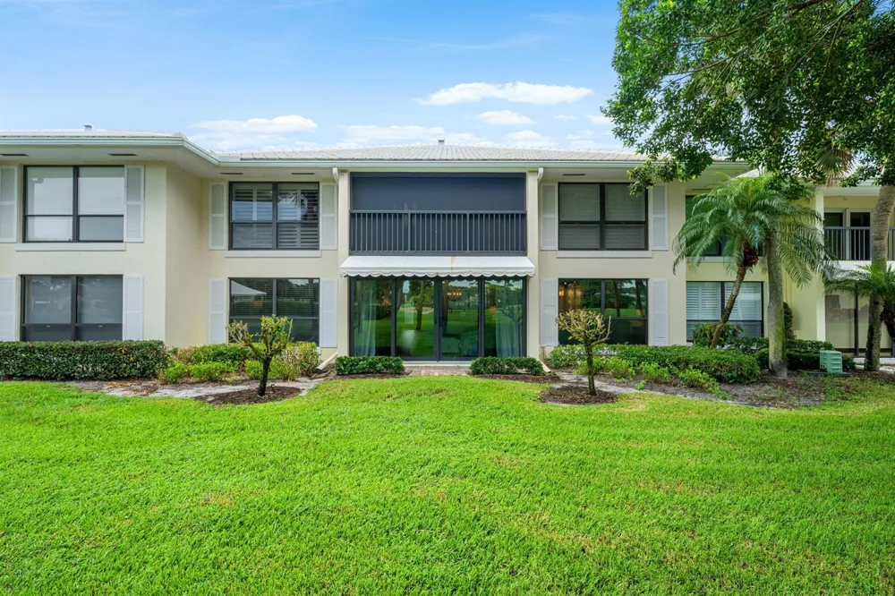 3689 Quail Ridge Drive Boynton Beach, FL 33436