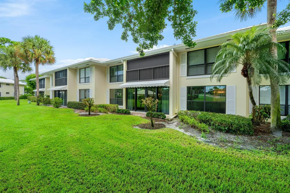 3689 Quail Ridge Drive Boynton Beach, FL 33436