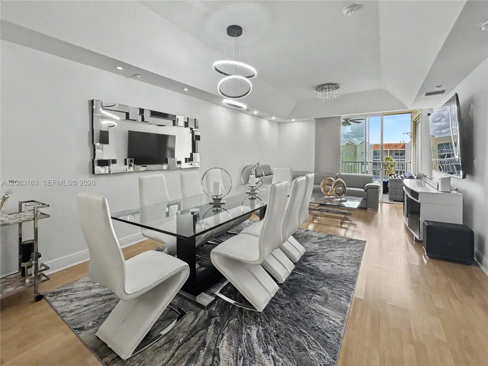 10700 NW 66th St #513 Doral, FL 33178
