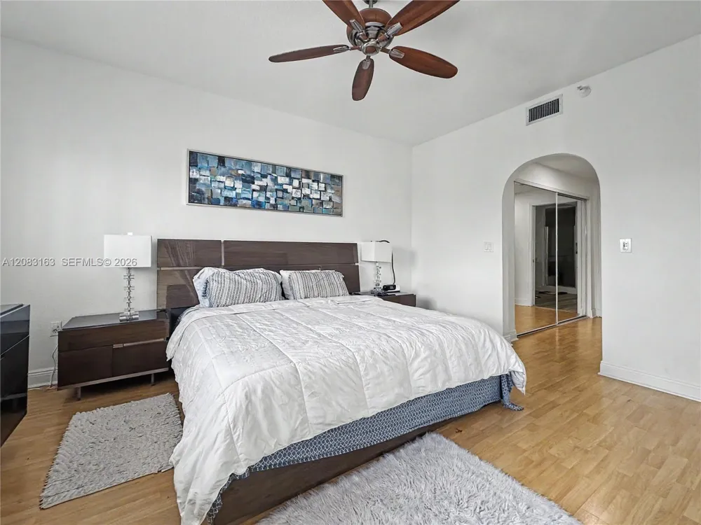 10700 NW 66th St #513 Doral, FL 33178