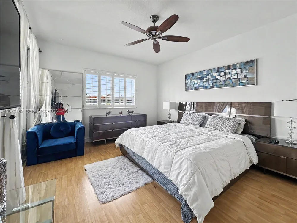 10700 NW 66th St #513 Doral, FL 33178