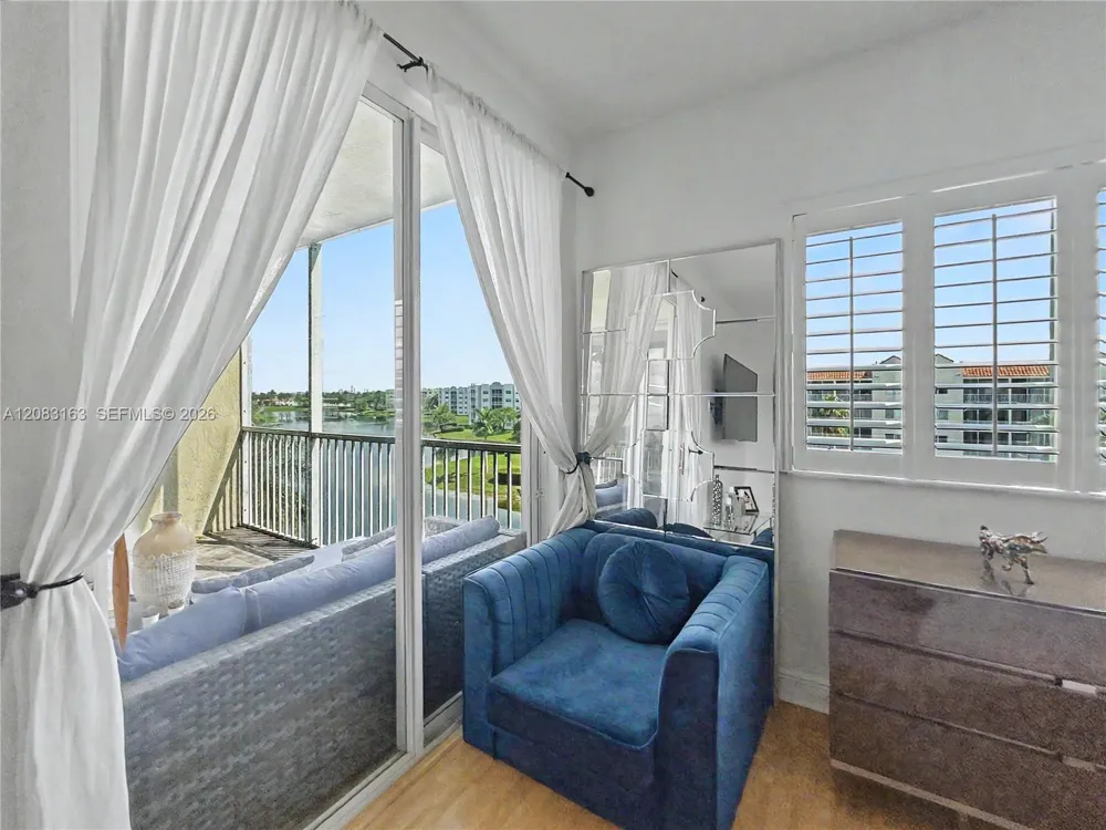 10700 NW 66th St #513 Doral, FL 33178