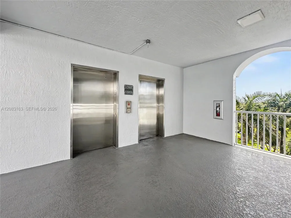 10700 NW 66th St #513 Doral, FL 33178