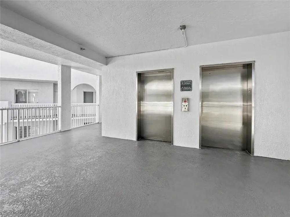 10700 NW 66th St #513 Doral, FL 33178