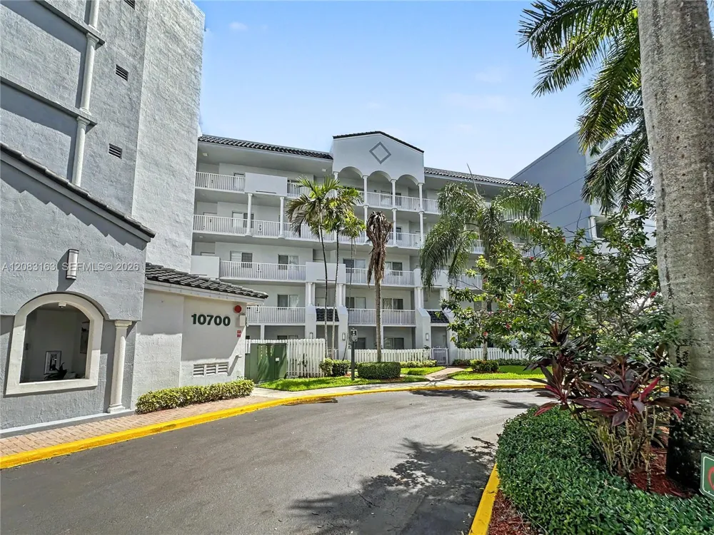 10700 NW 66th St #513 Doral, FL 33178