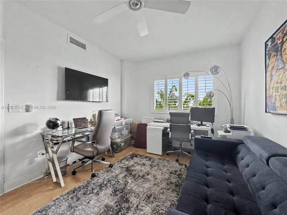 10700 NW 66th St #513 Doral, FL 33178