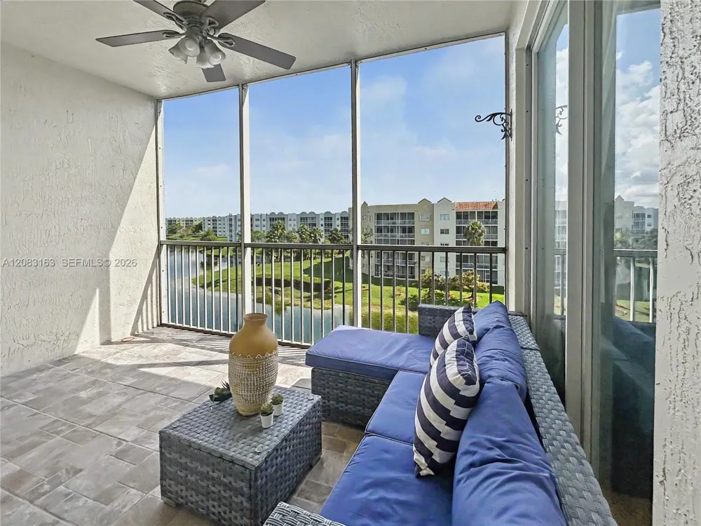 10700 NW 66th St #513 Doral, FL 33178