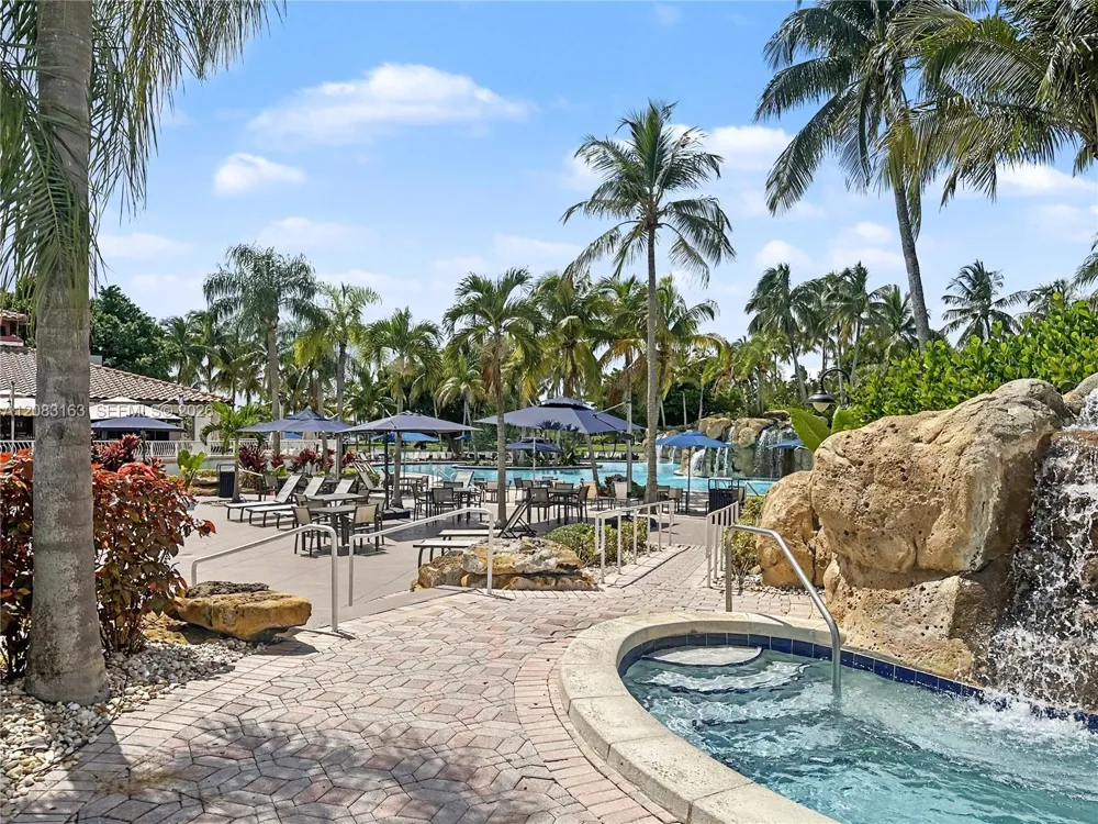 10700 NW 66th St #513 Doral, FL 33178