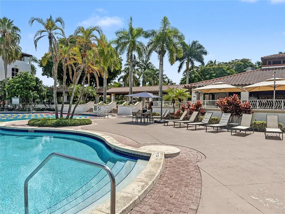 10700 NW 66th St #513 Doral, FL 33178