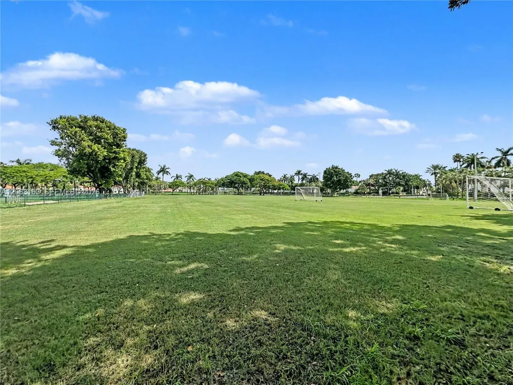 10700 NW 66th St #513 Doral, FL 33178