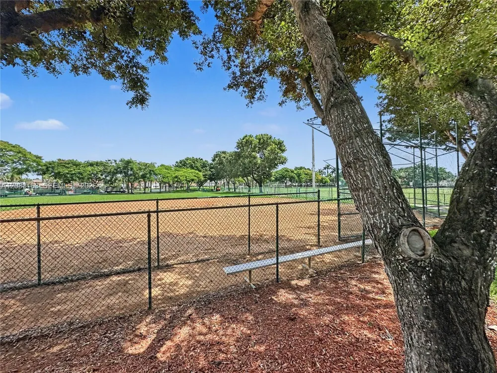 10700 NW 66th St #513 Doral, FL 33178