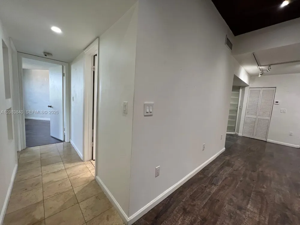 9715 Fontainebleau Blvd #E308 Miami, FL 33172