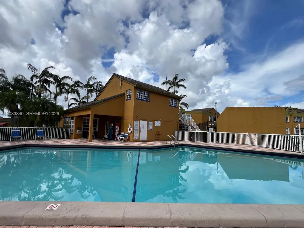9715 Fontainebleau Blvd #E308 Miami, FL 33172