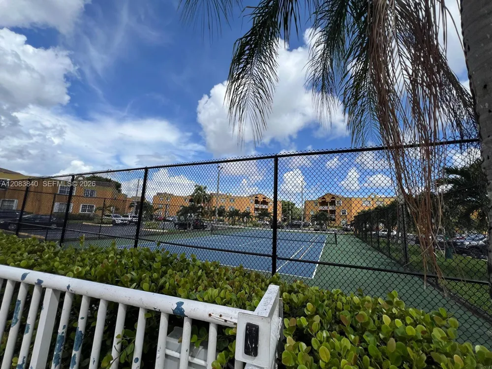 9715 Fontainebleau Blvd #E308 Miami, FL 33172