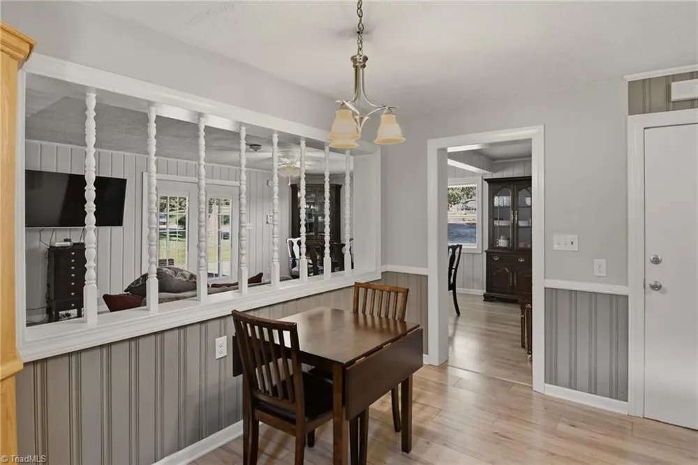 3438 E Pine Street Mount Airy, NC 27030