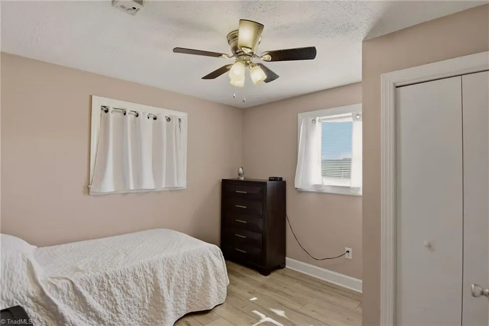 3438 E Pine Street Mount Airy, NC 27030