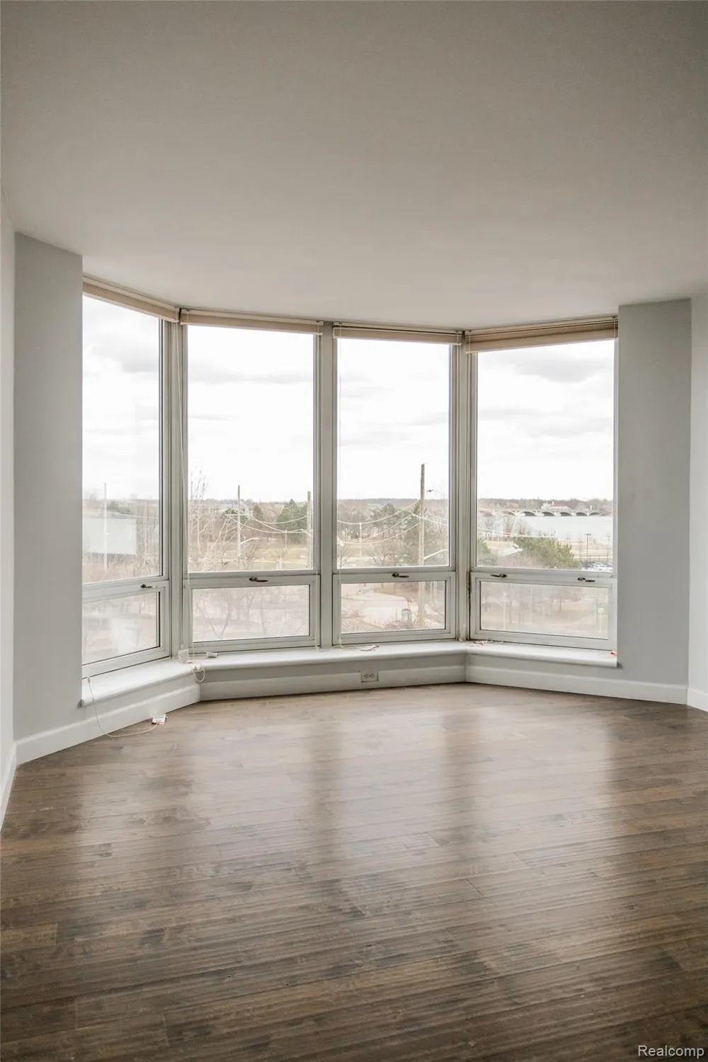 250 E Harbortown Drive #508 Detroit City, MI 48207