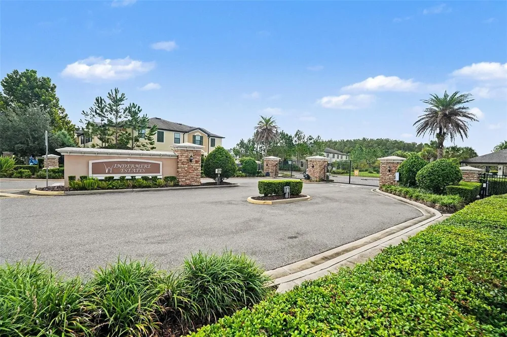 29967 SOUTHWELL LANE Wesley Chapel, FL 33543