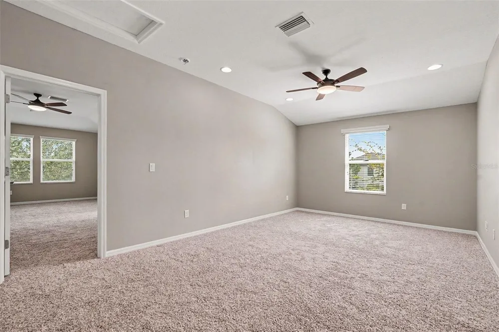 29967 SOUTHWELL LANE Wesley Chapel, FL 33543