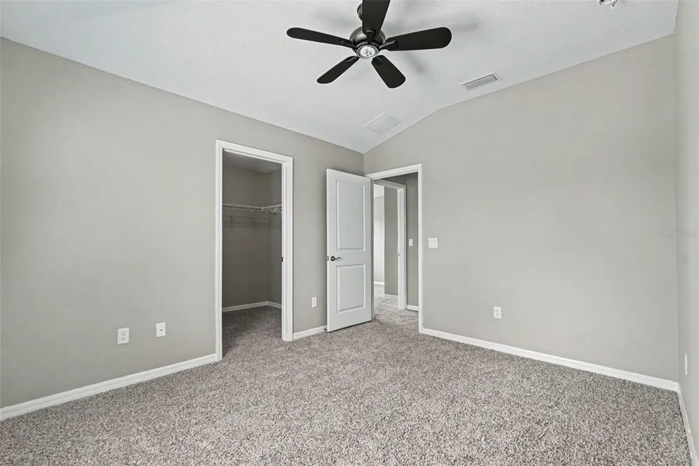 29967 SOUTHWELL LANE Wesley Chapel, FL 33543