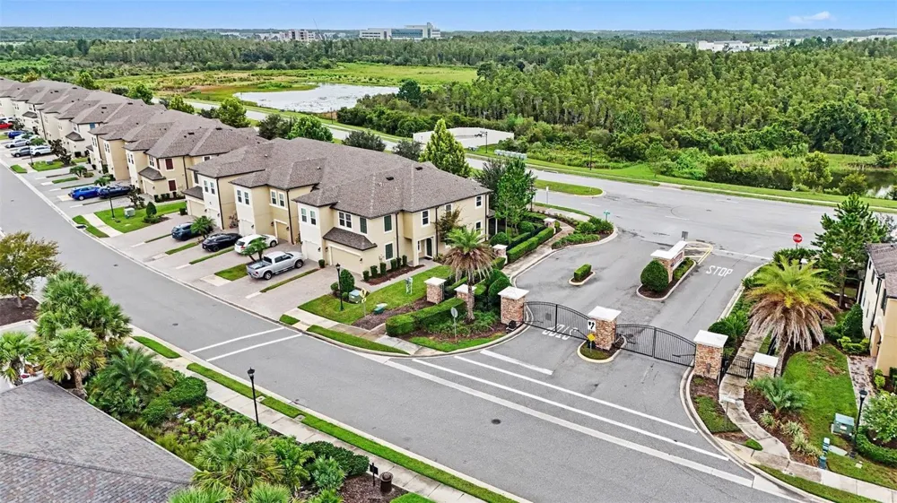 29967 SOUTHWELL LANE Wesley Chapel, FL 33543