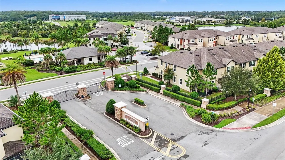 29967 SOUTHWELL LANE Wesley Chapel, FL 33543