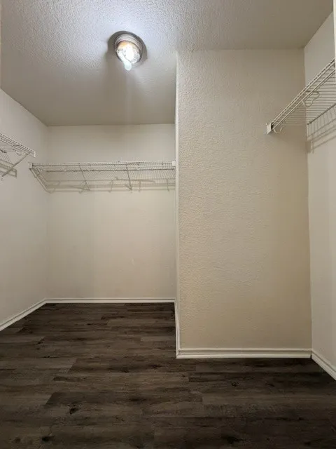 18421 Crestwind Cove Elgin, TX 78621