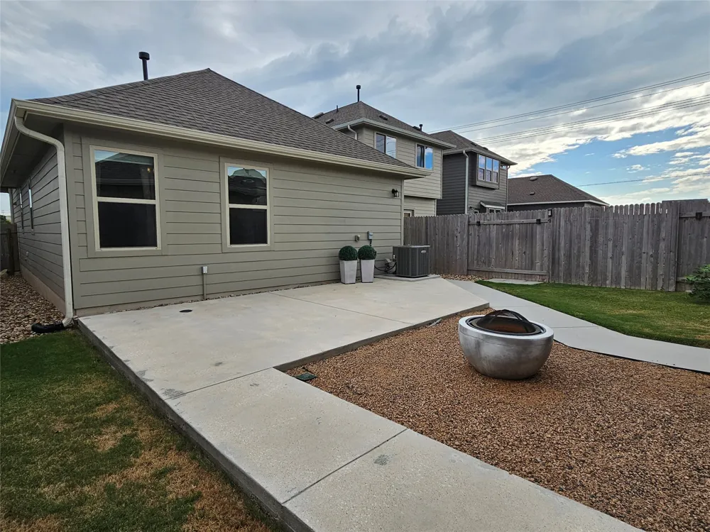 2800 Seneca Path #39 Georgetown, TX 78628