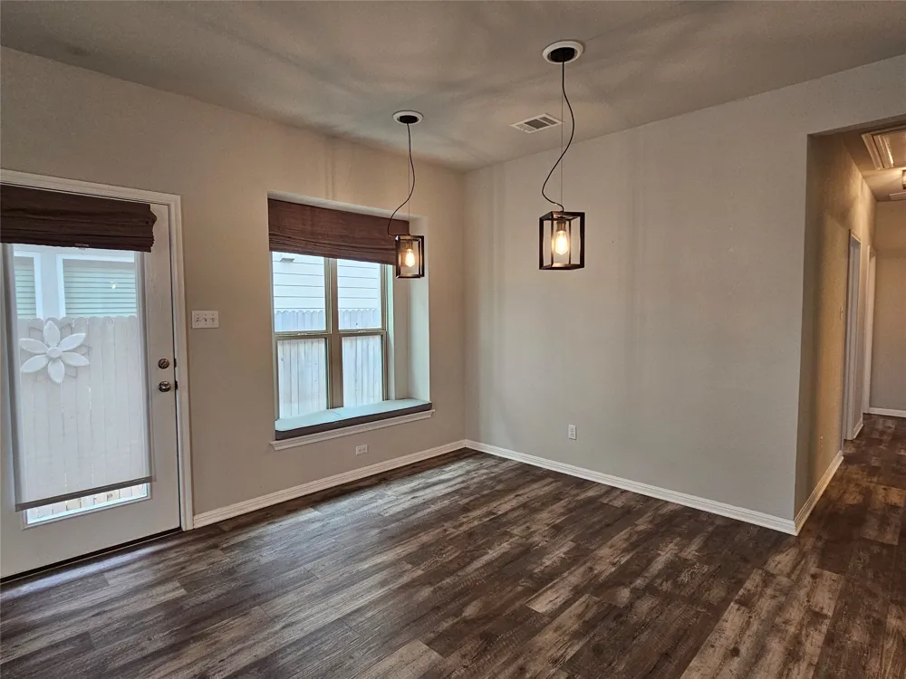 2800 Seneca Path #39 Georgetown, TX 78628