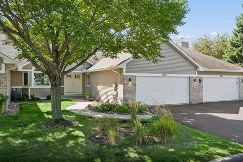 7063 Oak Pointe Curve