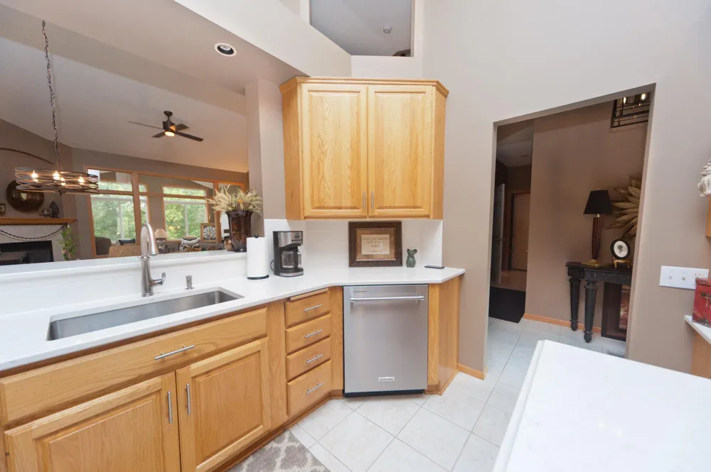7013 Connelly Court Savage, MN 55378