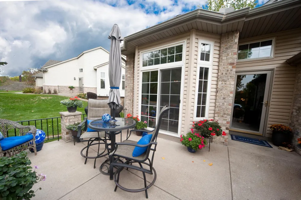 7013 Connelly Court Savage, MN 55378