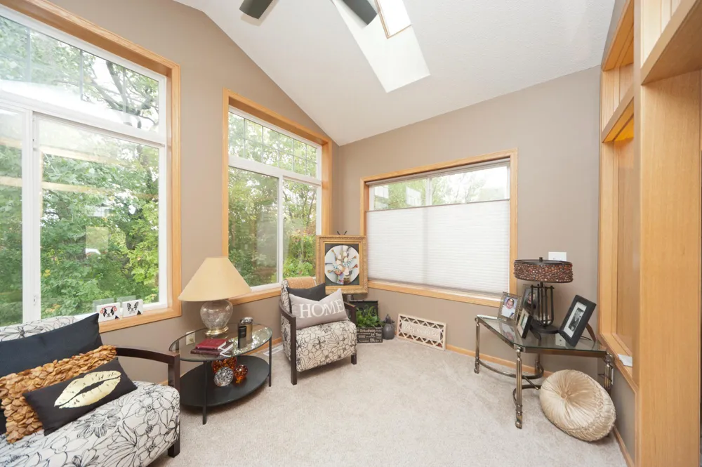 7013 Connelly Court Savage, MN 55378
