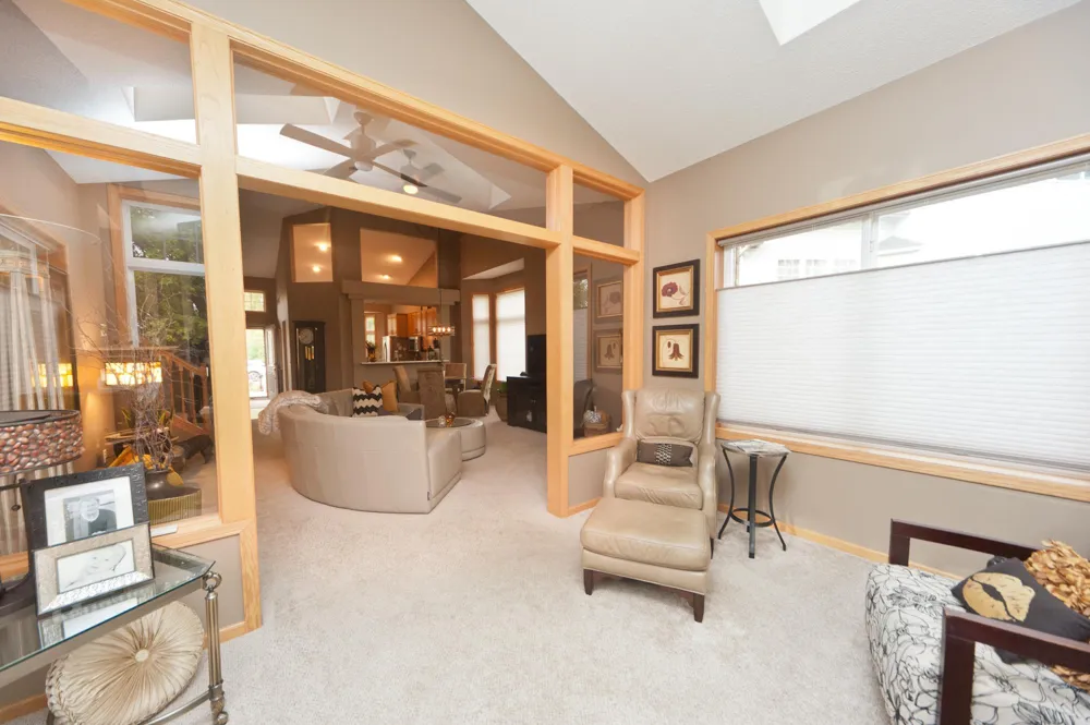 7013 Connelly Court Savage, MN 55378