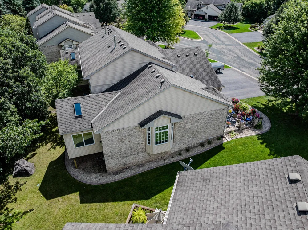 7013 Connelly Court Savage, MN 55378