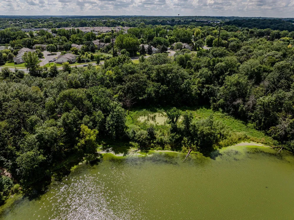 7013 Connelly Court Savage, MN 55378