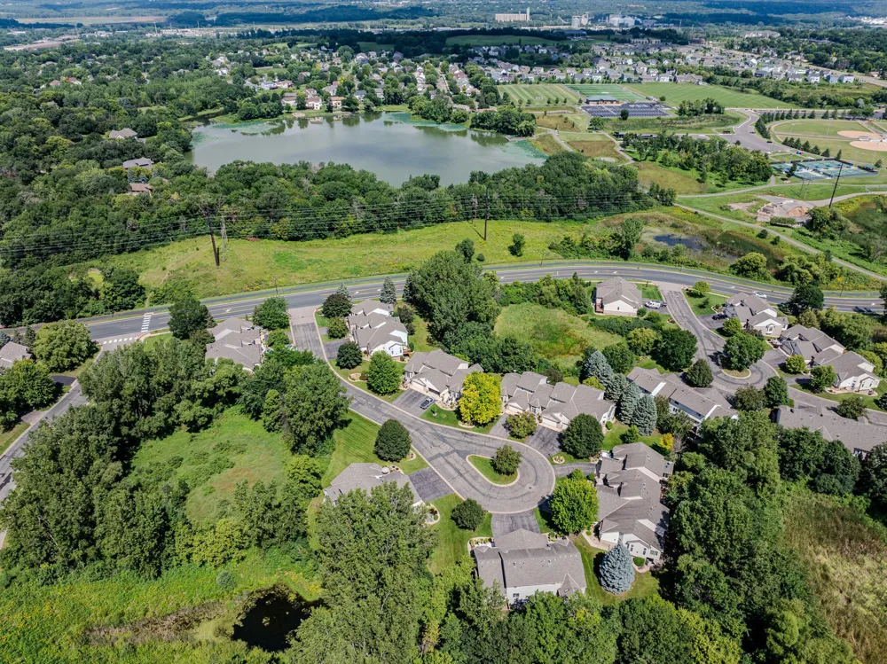7013 Connelly Court Savage, MN 55378