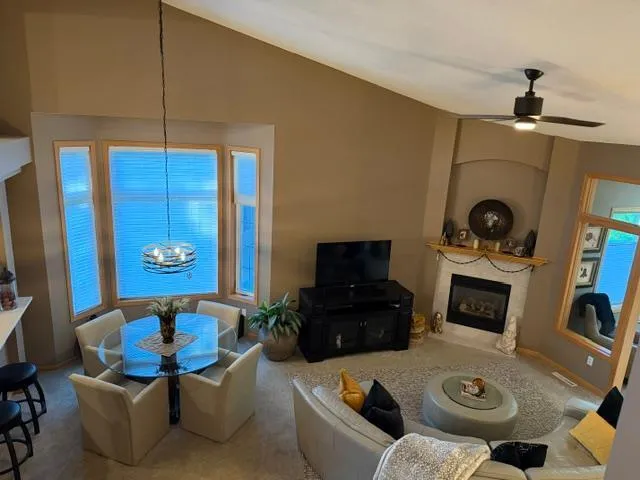 7013 Connelly Court Savage, MN 55378