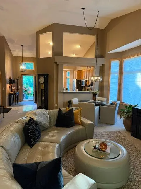 7013 Connelly Court Savage, MN 55378