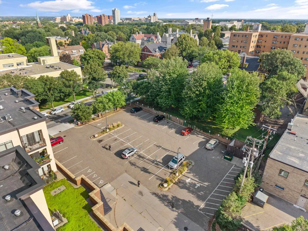 15 E Franklin Avenue #210 Minneapolis, MN 55404