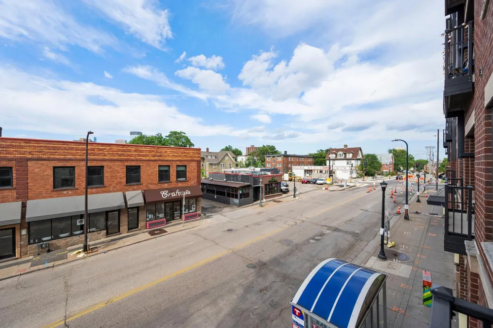 15 E Franklin Avenue #210 Minneapolis, MN 55404