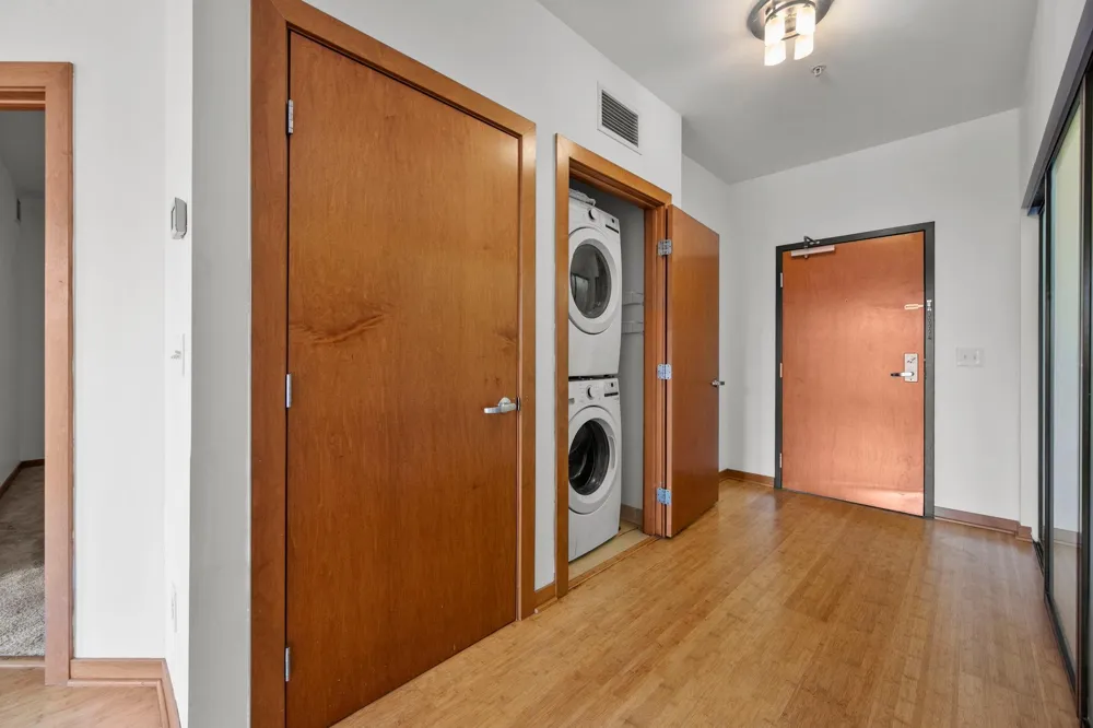 15 E Franklin Avenue #210 Minneapolis, MN 55404