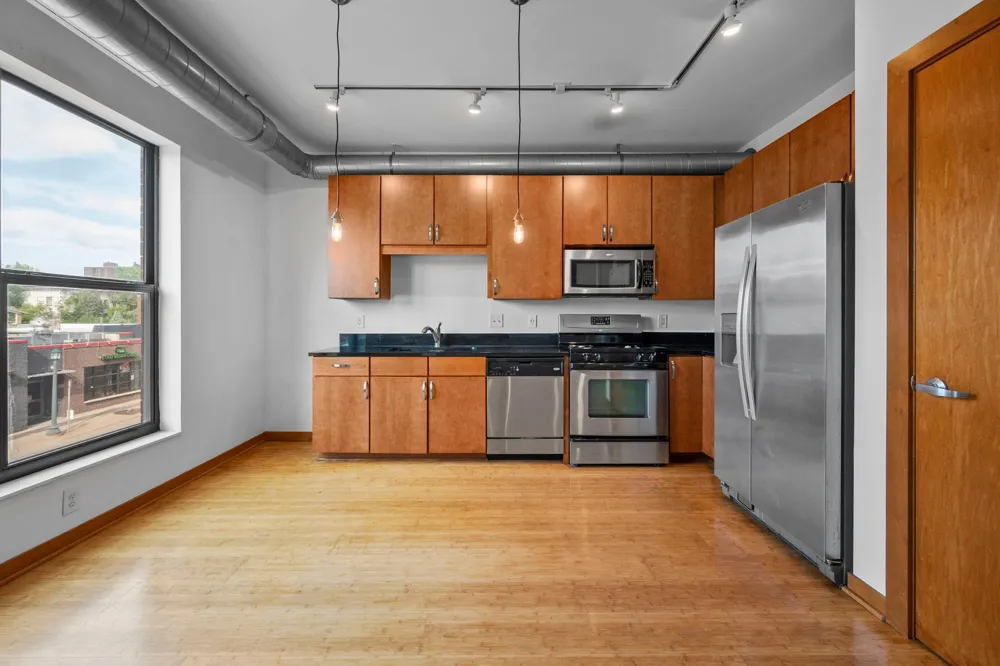 15 E Franklin Avenue #210 Minneapolis, MN 55404