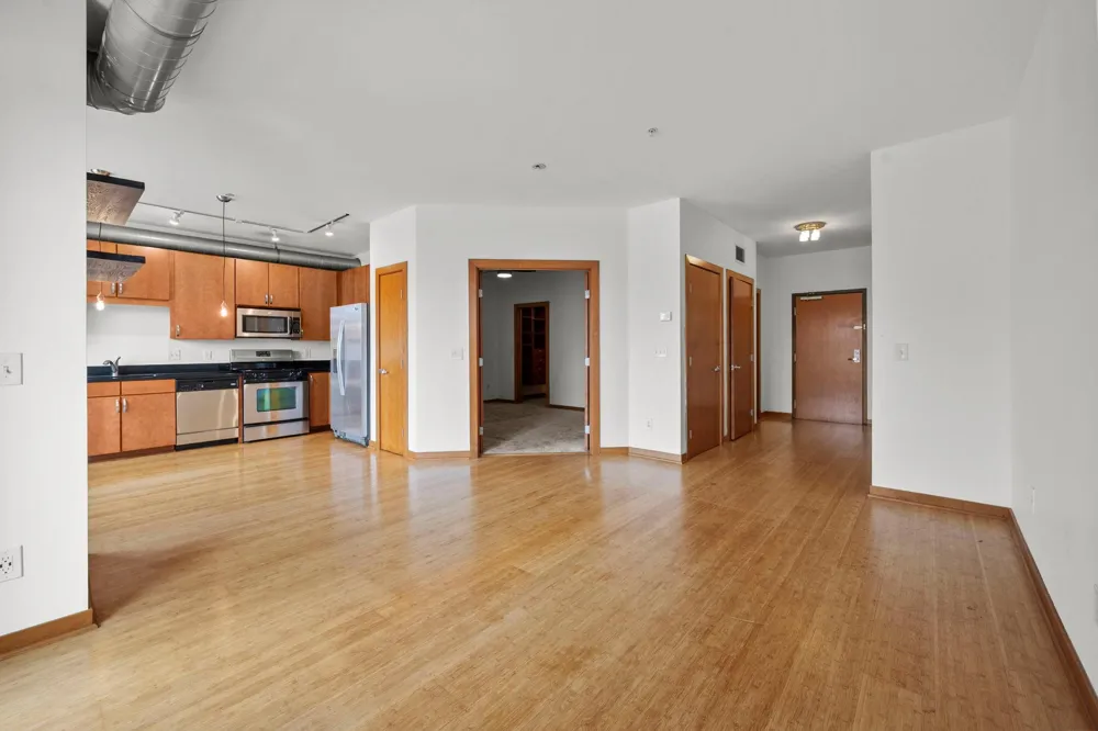 15 E Franklin Avenue #210 Minneapolis, MN 55404