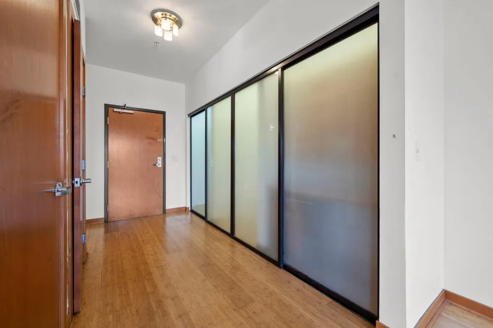 15 E Franklin Avenue #210 Minneapolis, MN 55404