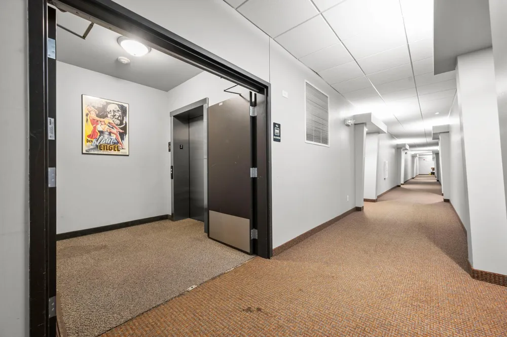 15 E Franklin Avenue #210 Minneapolis, MN 55404