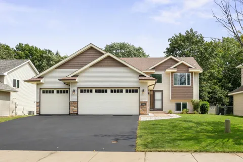 13001 Van Buren Street NE