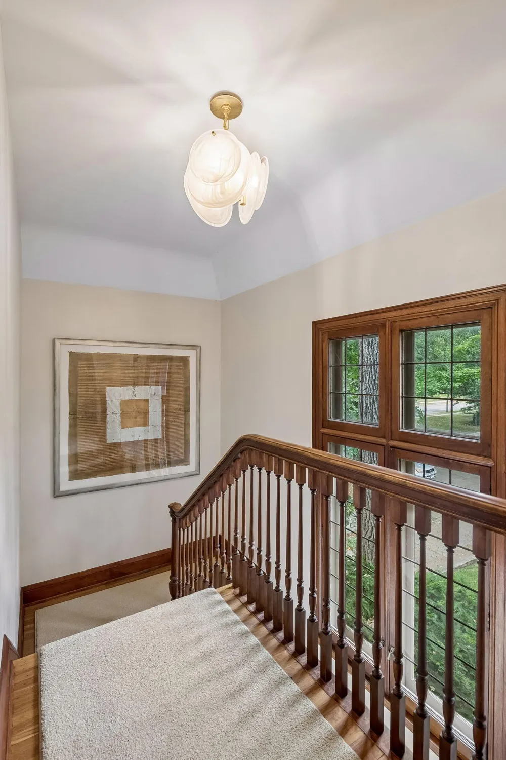 2825 Brookwood Terrace Minneapolis, MN 55410