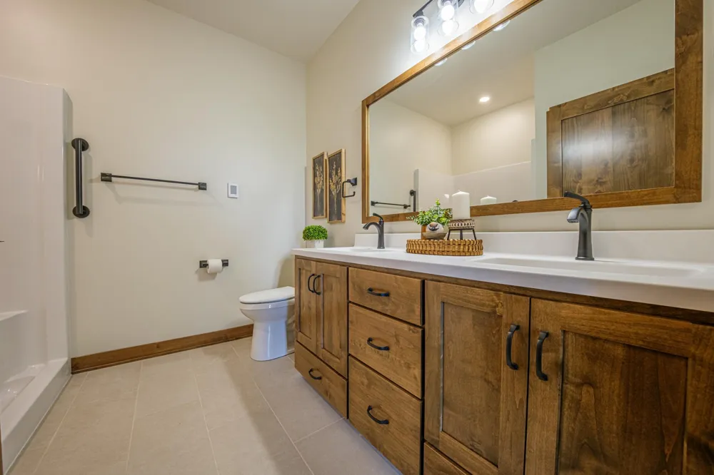 1344 Bradford Street SE Hutchinson, MN 55350